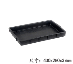 托盤的媒介作用