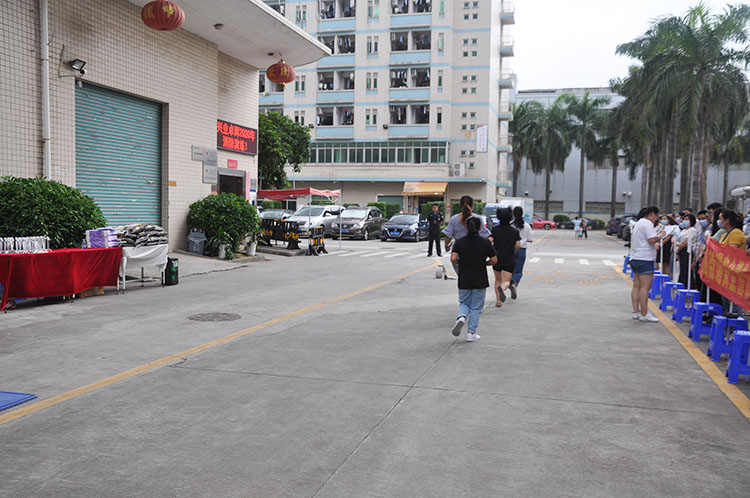 DSC_0141-750.jpg DSC_0141-750.jpg