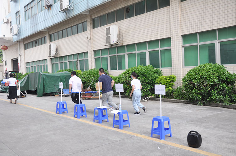 DSC_0147-750.jpg DSC_0147-750.jpg