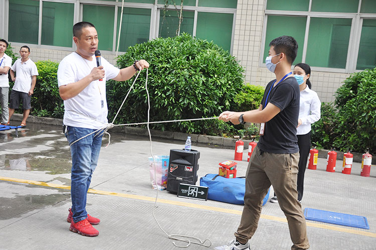 DSC_0187-750.jpg DSC_0187-750.jpg