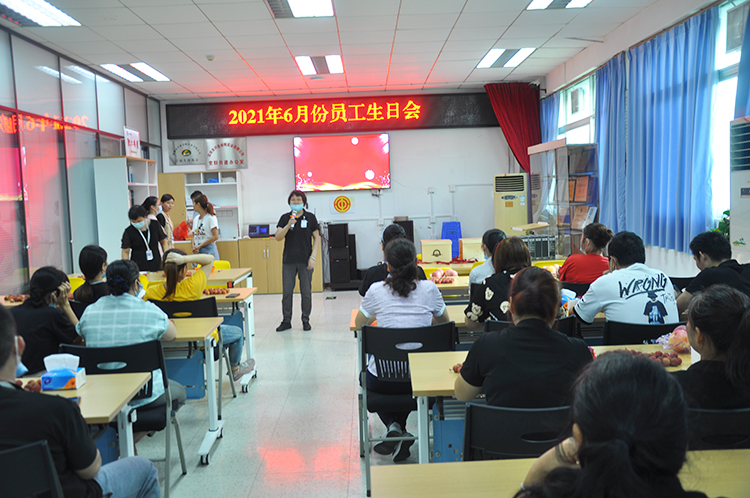 DSC_0909-750.jpg DSC_0909-750.jpg