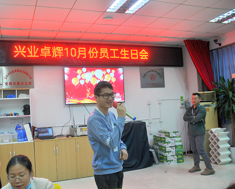 DSC_1004-750.jpg DSC_1004-750.jpg