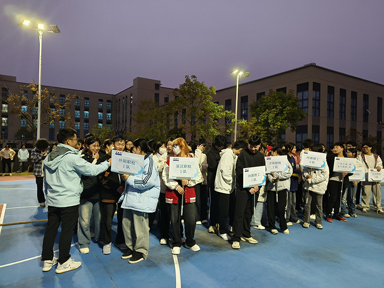 準(zhǔn)備3.jpg 準(zhǔn)備3.jpg