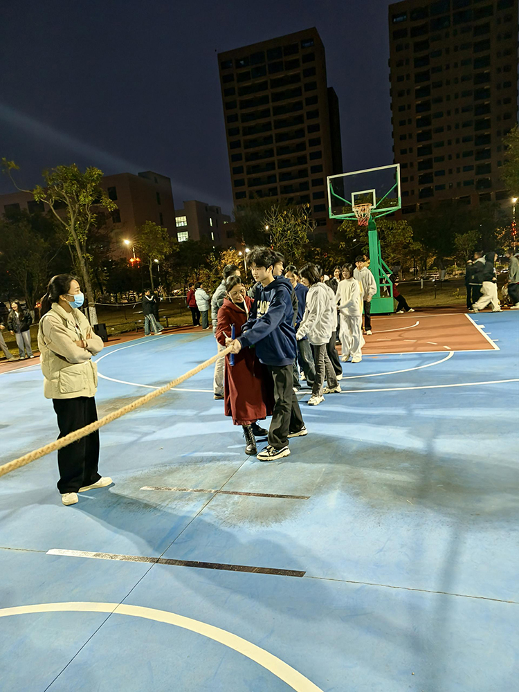 準(zhǔn)備4.jpg 準備4.jpg