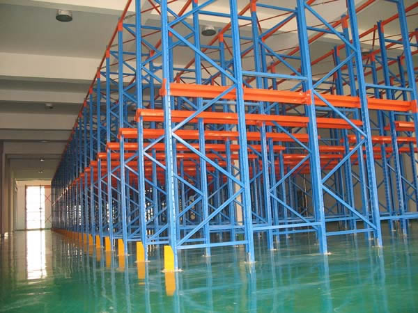 貫通（tōng）式貨架